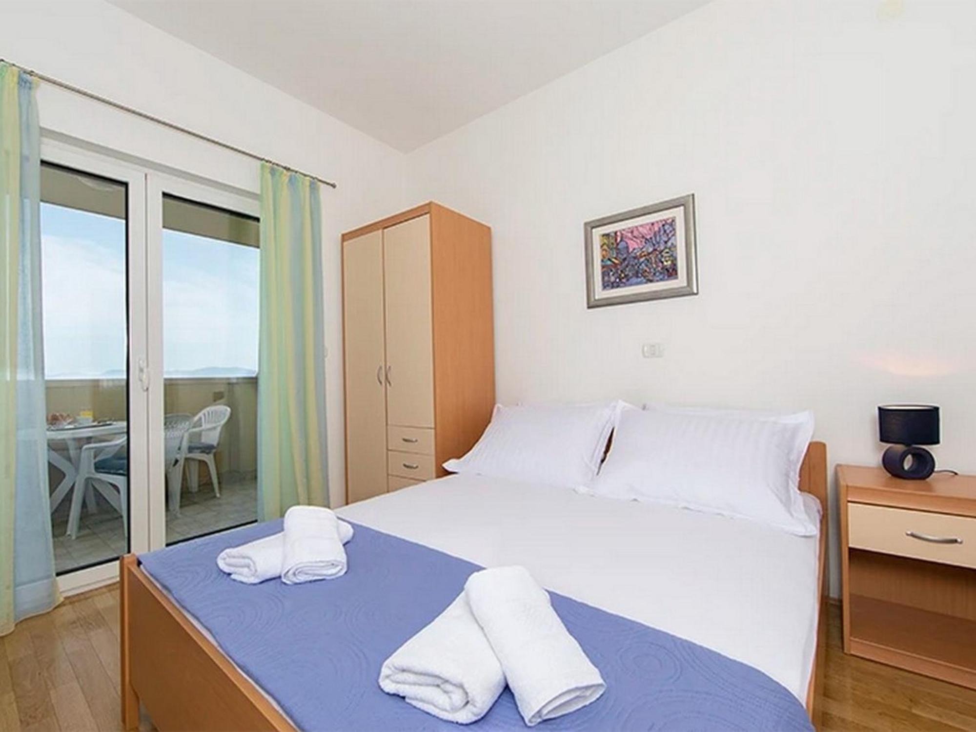 Apartments By The Sea Igrane, Makarska - 17292 Exterior foto