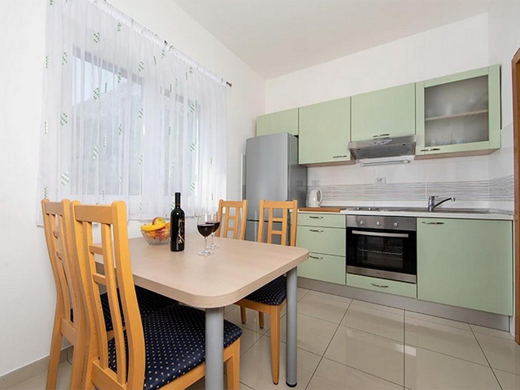 Apartments By The Sea Igrane, Makarska - 17292 Exterior foto